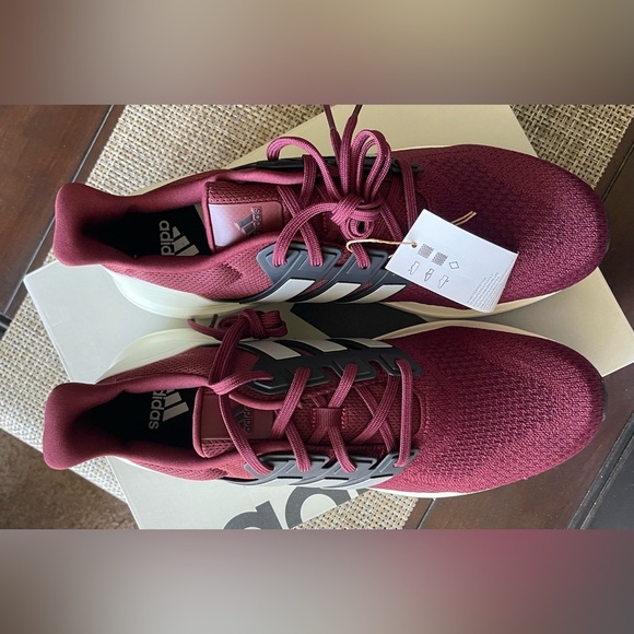 ADIDAS UBOUNCE DNA SHOES - Picture 5 of 10